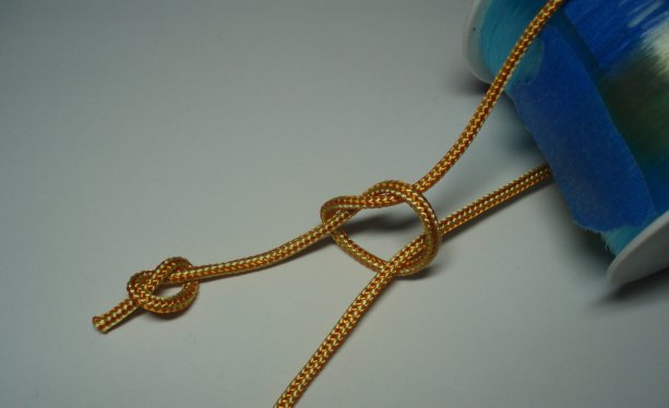 Arbor Knot and Overhand Knot